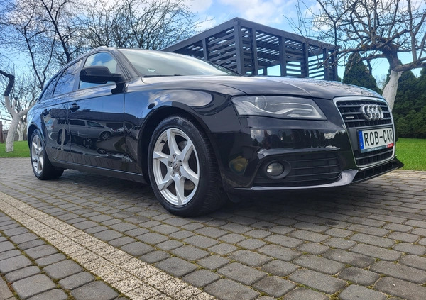 Audi A4 cena 39900 przebieg: 269870, rok produkcji 2011 z Biłgoraj małe 562